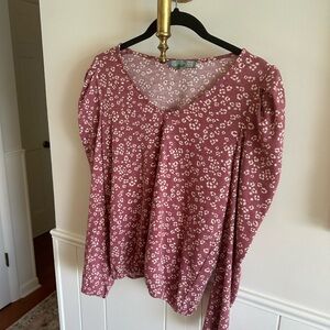 Mauve/burgundy puff sleeve top